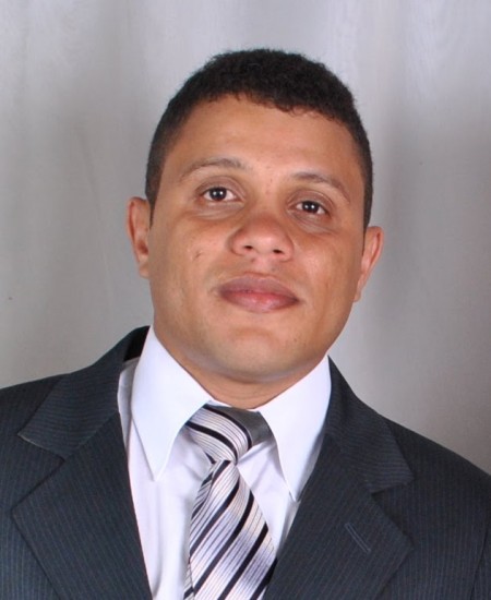 ANTONIONE ANTUNES DOS SANTOS 